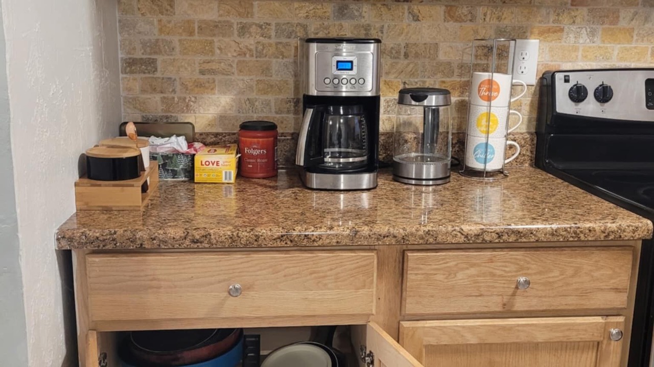 Photo of Kitchen in Ponds of Plymouth