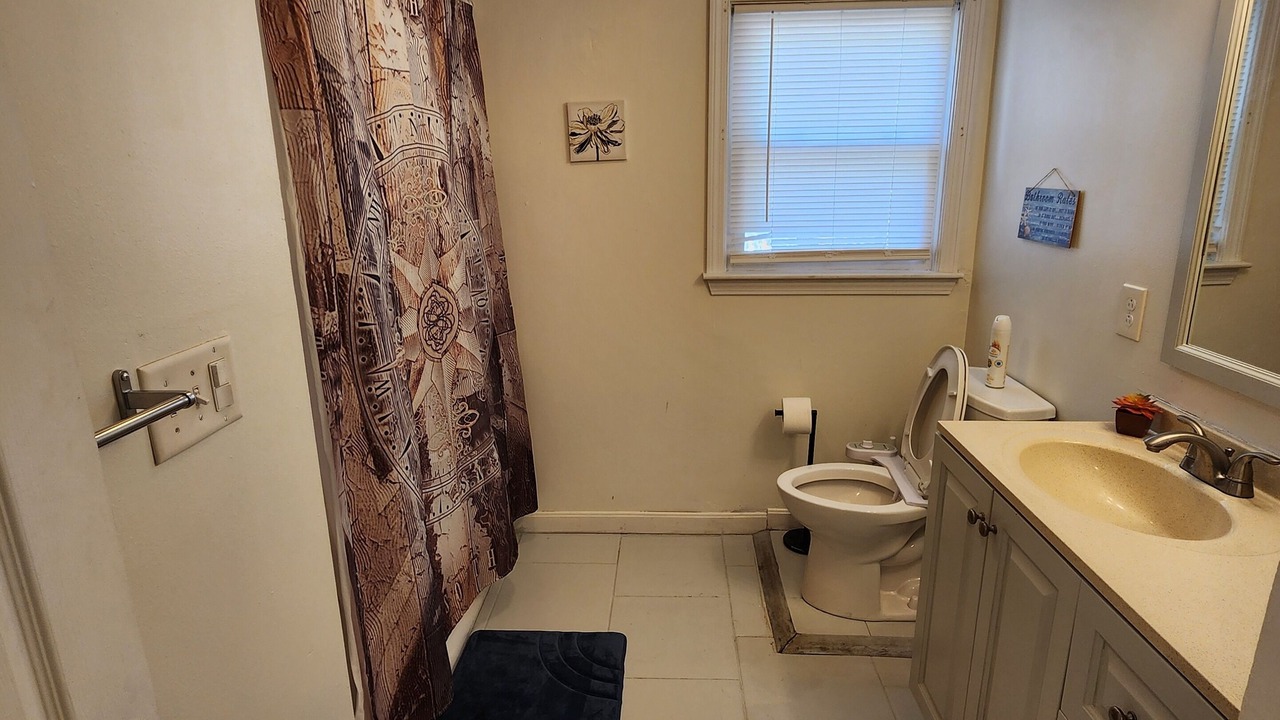 Photo of Bathroom in Ponds of Plymouth