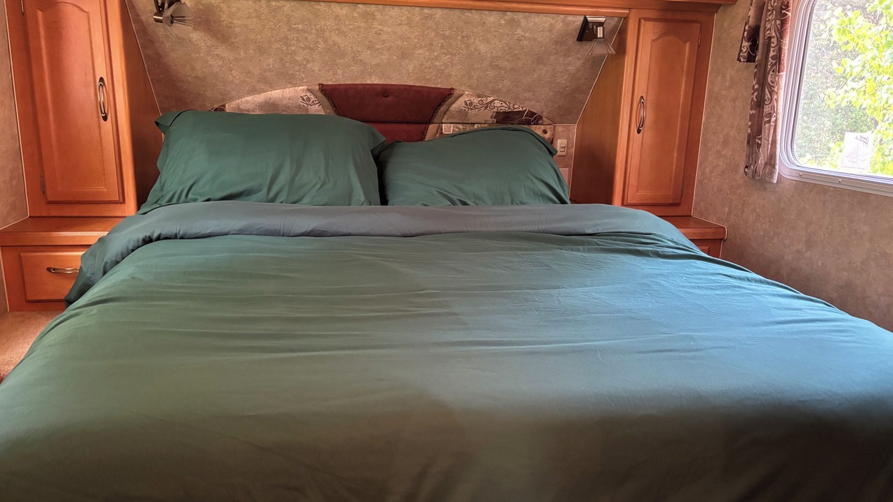 Photo of Bedroom in Clear Lake