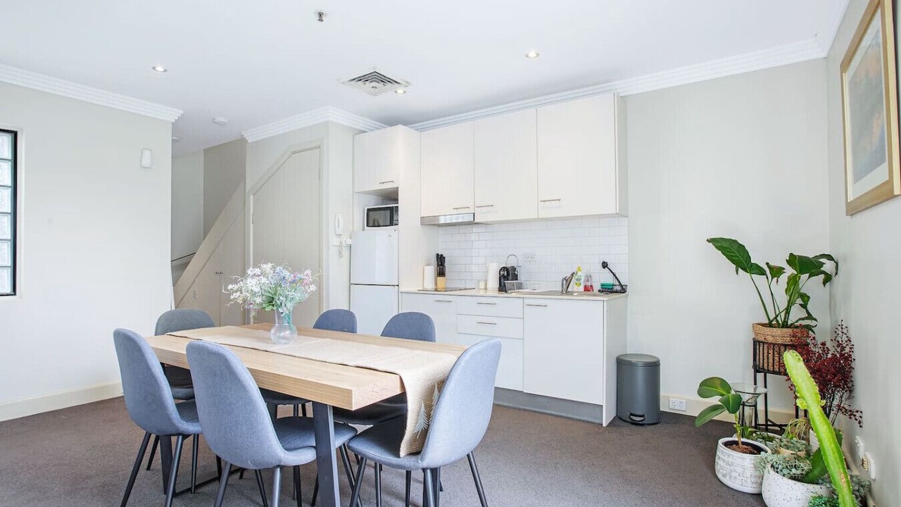 Photo of Others in Chippendale