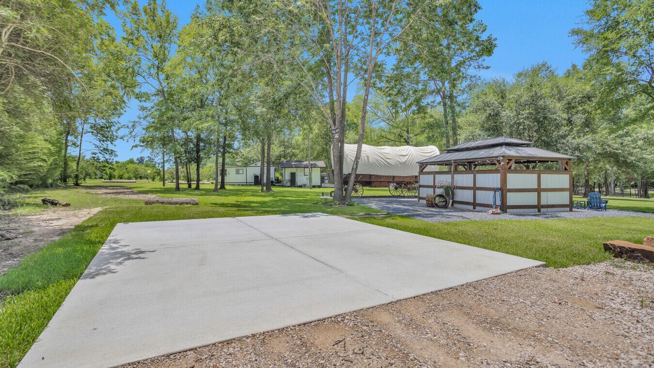 Photo of Outdoor in Montgomery