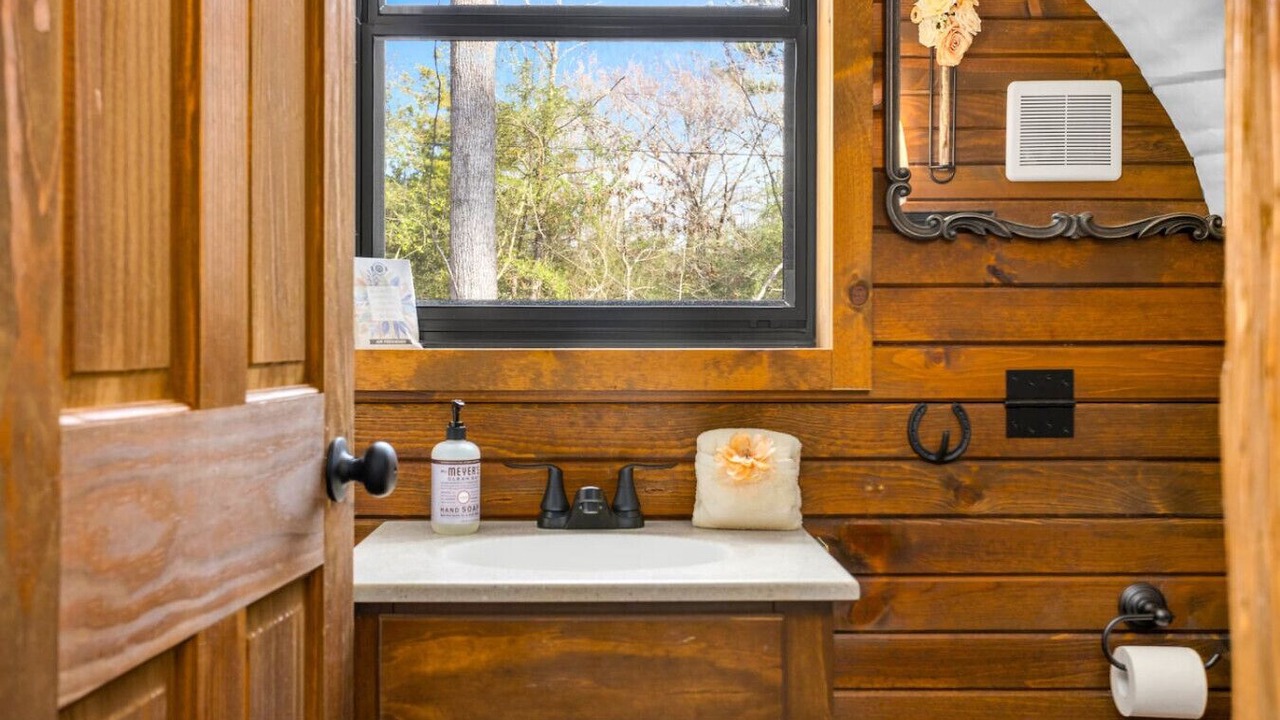 Photo of Bathroom in Montgomery