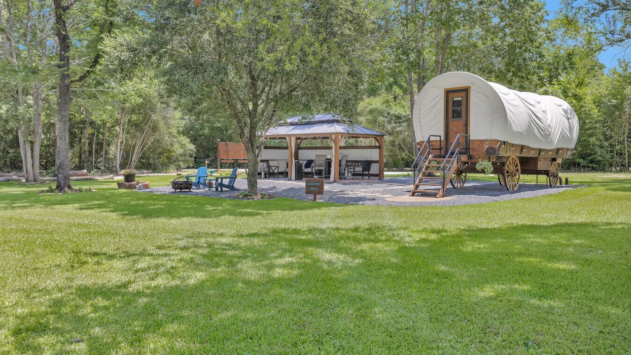Photo of Outdoor in Montgomery