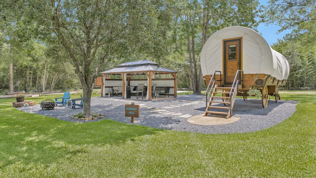 Photo of Outdoor in Montgomery