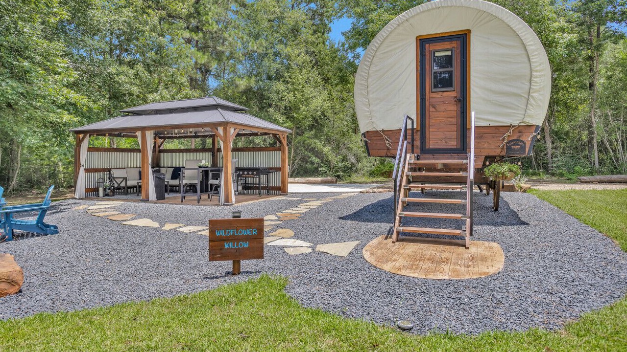 Photo of Outdoor in Montgomery