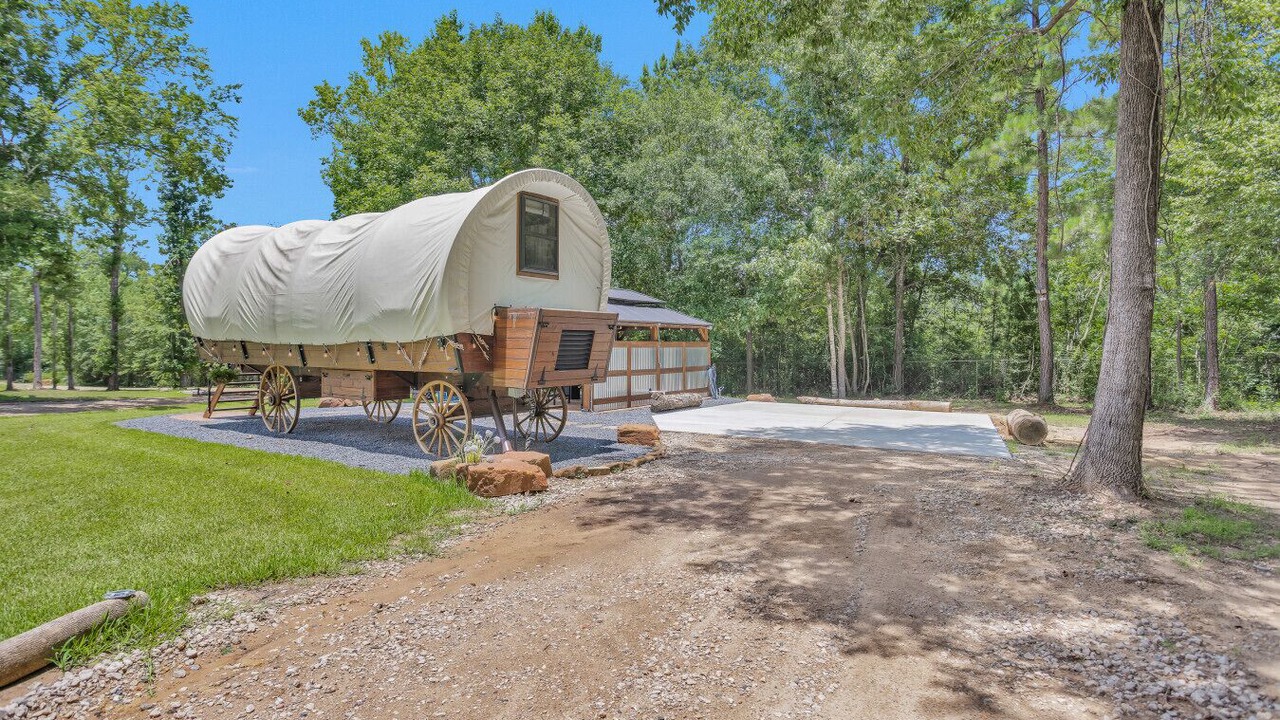 Photo of Outdoor in Montgomery