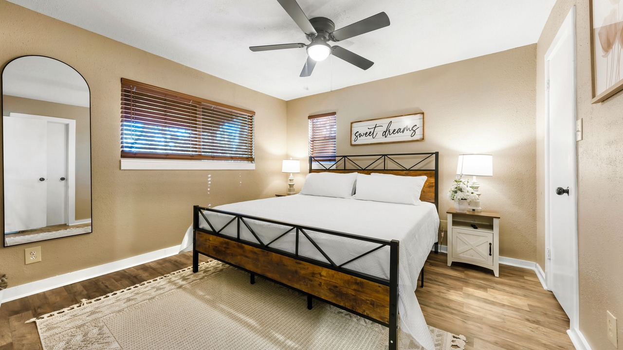 Photo of Bedroom in Bryan