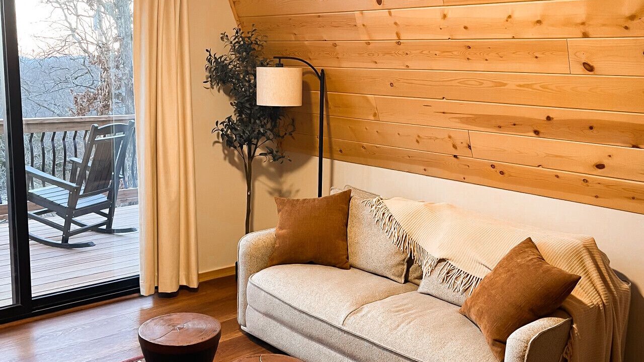 Photo of Livingroom in Ironton