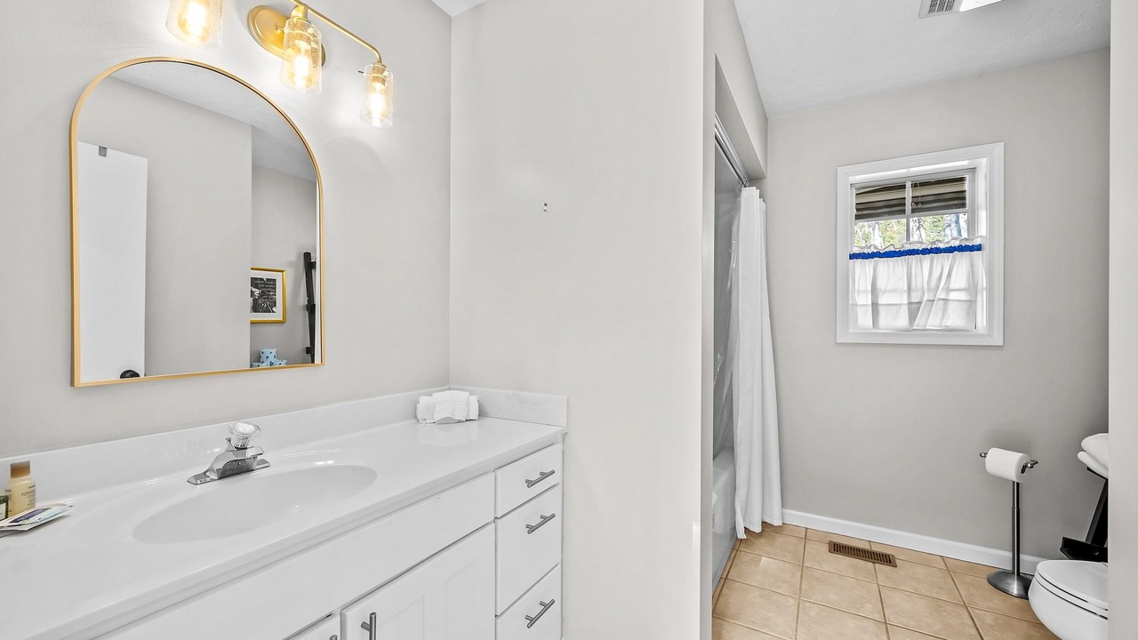 Photo of Bathroom in Lake Junaluska