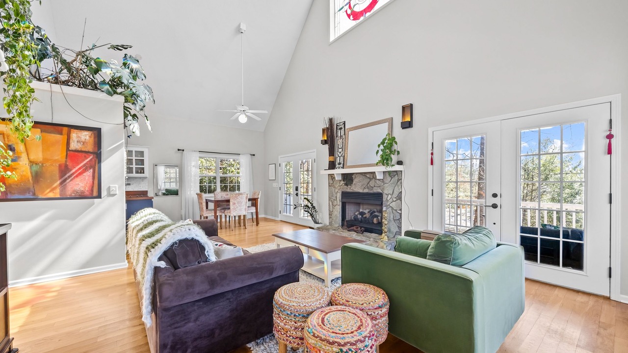 Photo of Livingroom in Lake Junaluska