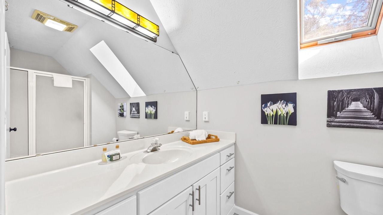Photo of Bathroom in Lake Junaluska