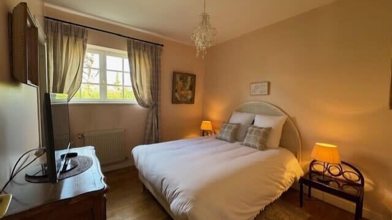 Photo of Bedroom in Tourgeville