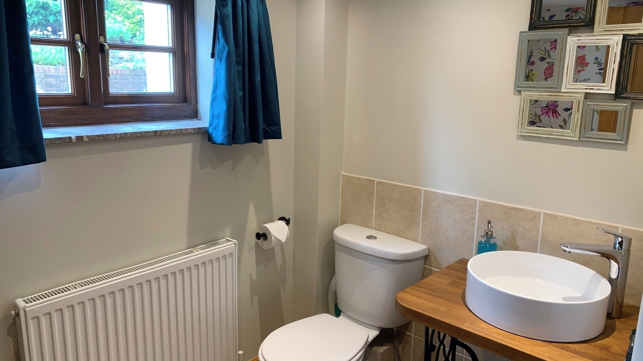 Photo of Bathroom in Lytchett Matravers