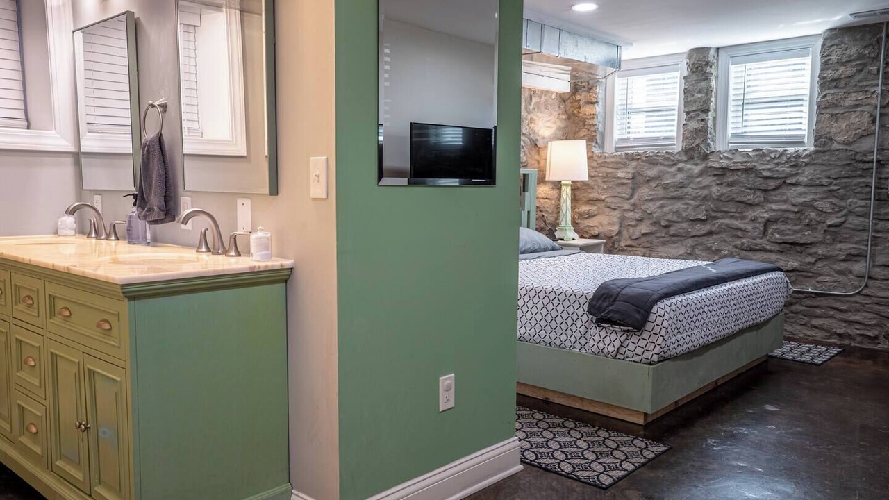 Photo of Bedroom in St. Louis