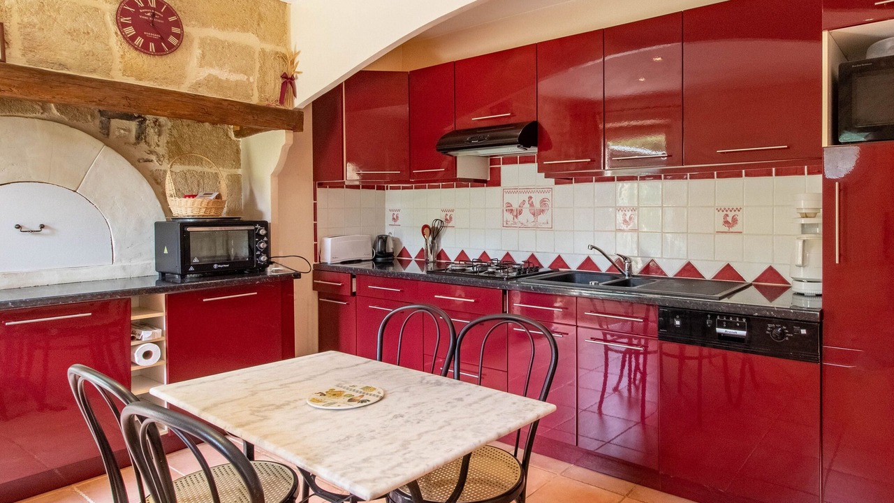 Photo of Kitchen in Saint-Georges-sur-Layon