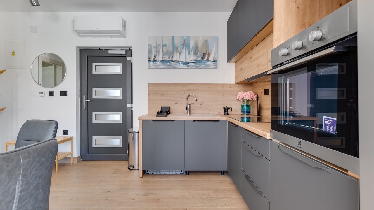 Photo of Kitchen in Povljana