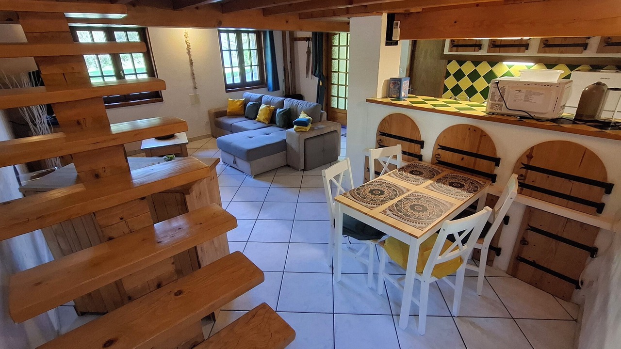 Photo of Others in Banne