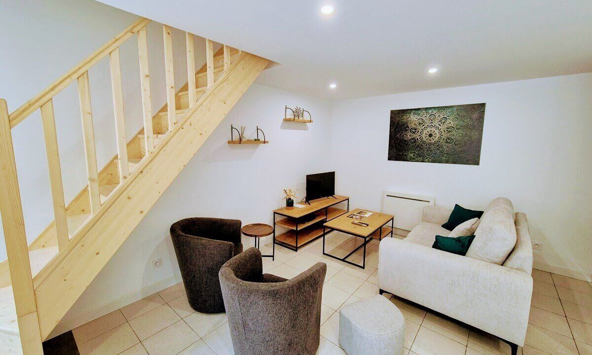 Photo of Livingroom in Saint-Amand-sur-Sevre
