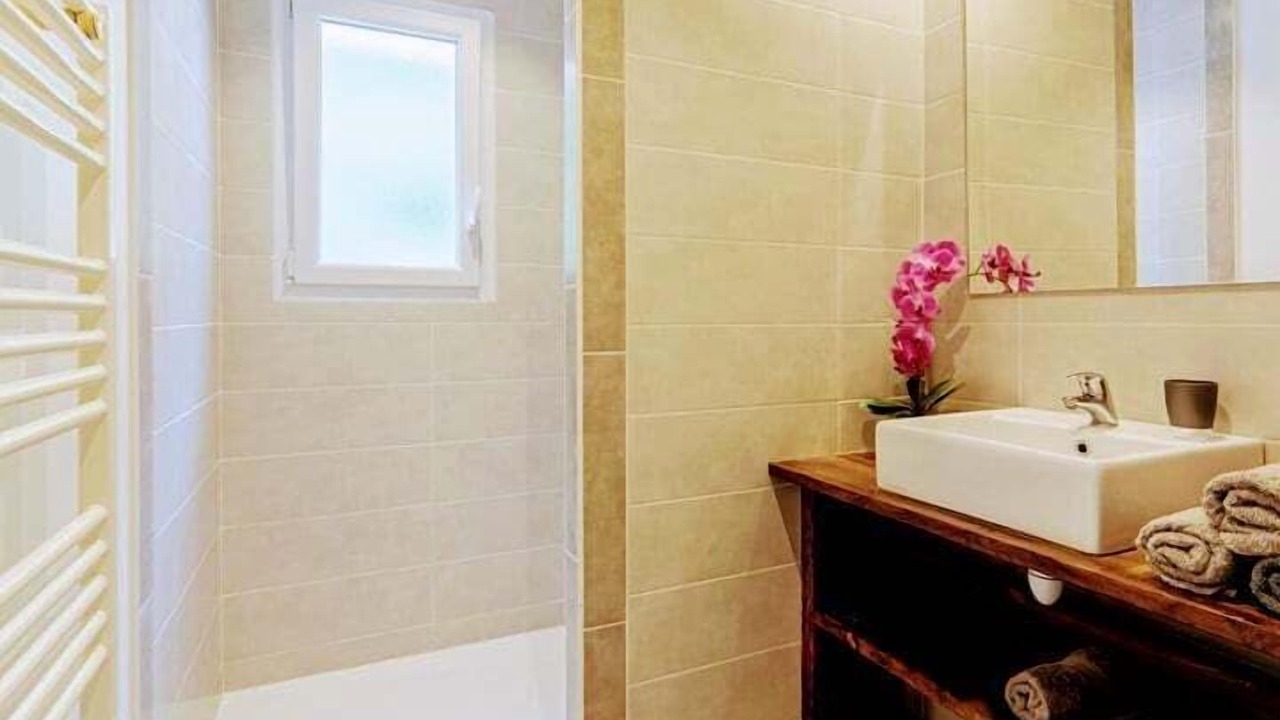 Photo of Bathroom in Rochetrejoux