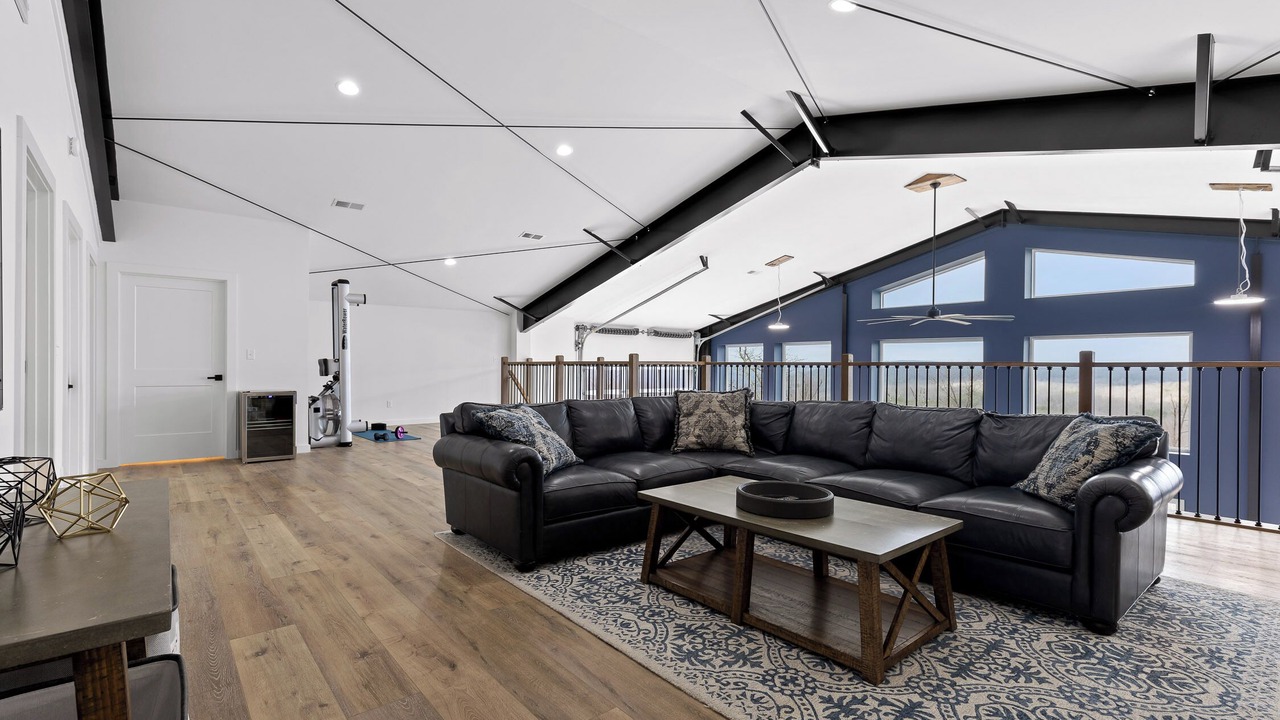 Photo of Livingroom in Sewanee
