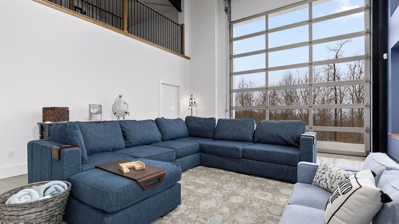 Photo of Livingroom in Sewanee