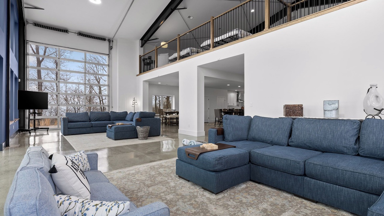 Photo of Livingroom in Sewanee