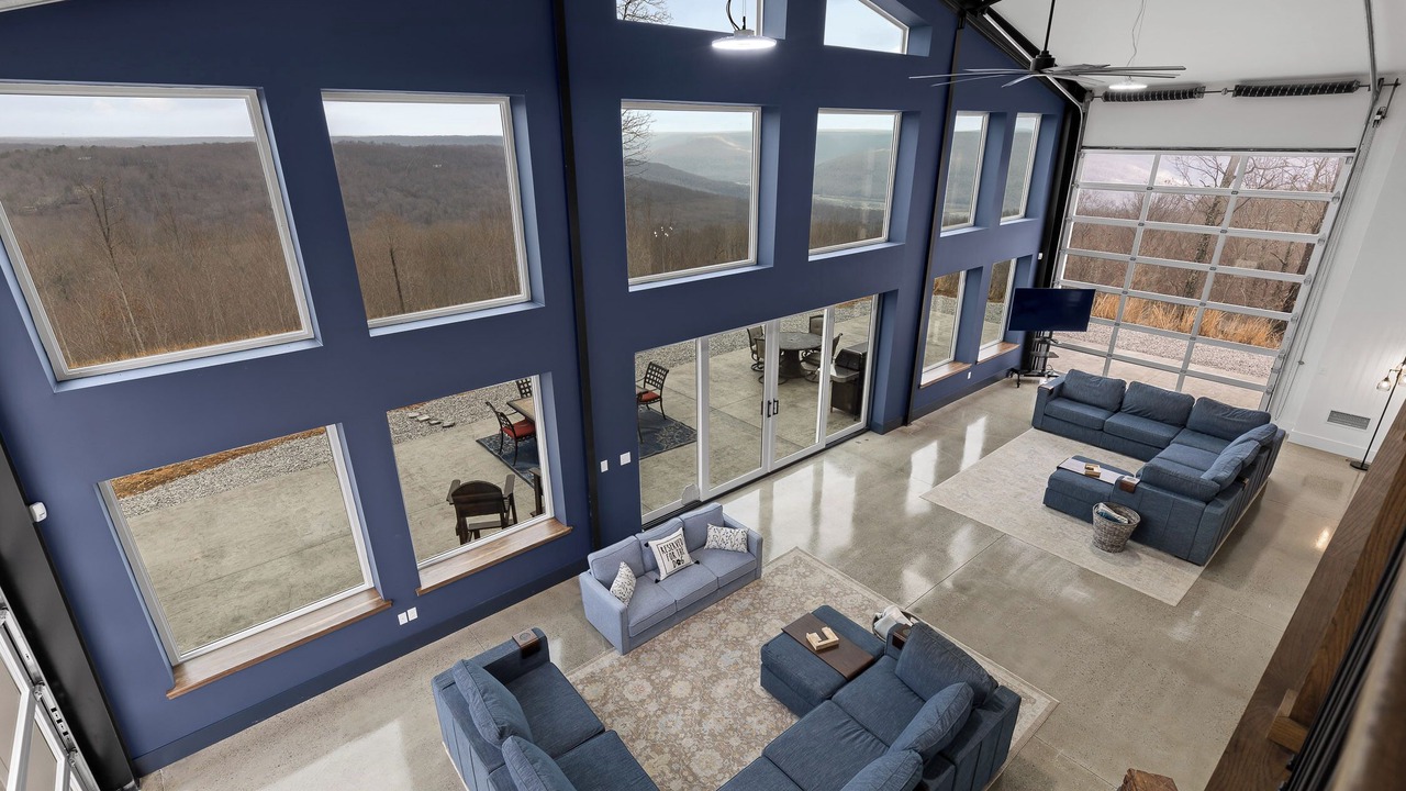 Photo of Livingroom in Sewanee