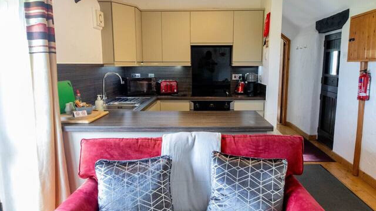 Photo of Livingroom in Wainhouse Corner