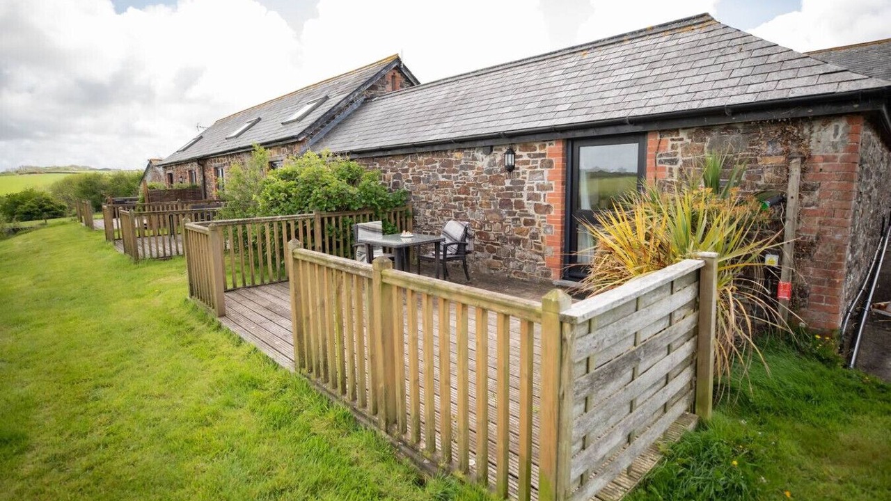 Photo of Outdoor in Wainhouse Corner