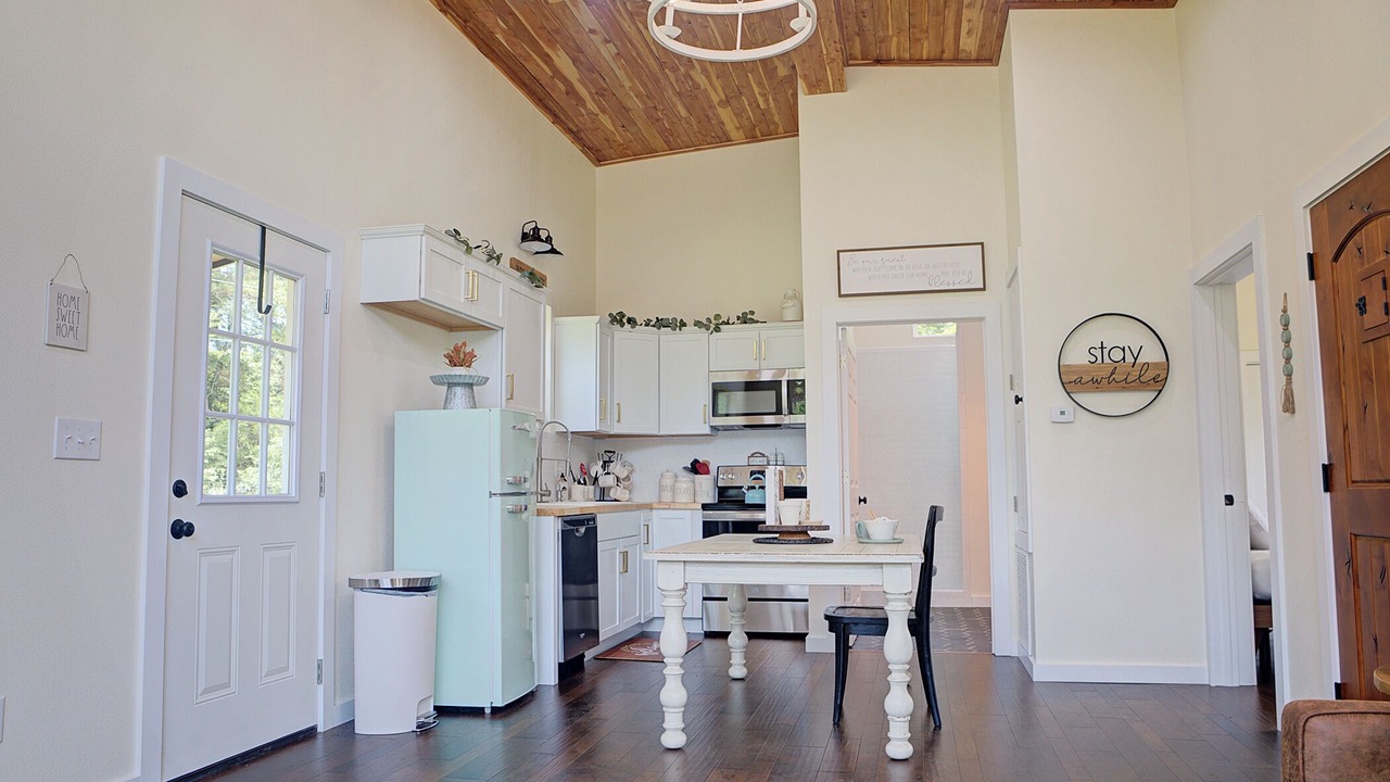 Photo of Kitchen in Redlick