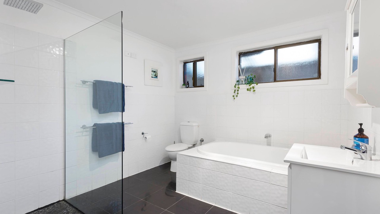 Photo of Bathroom in Cape Woolamai
