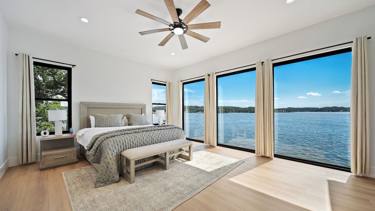 Photo of Bedroom in Lake Ozark