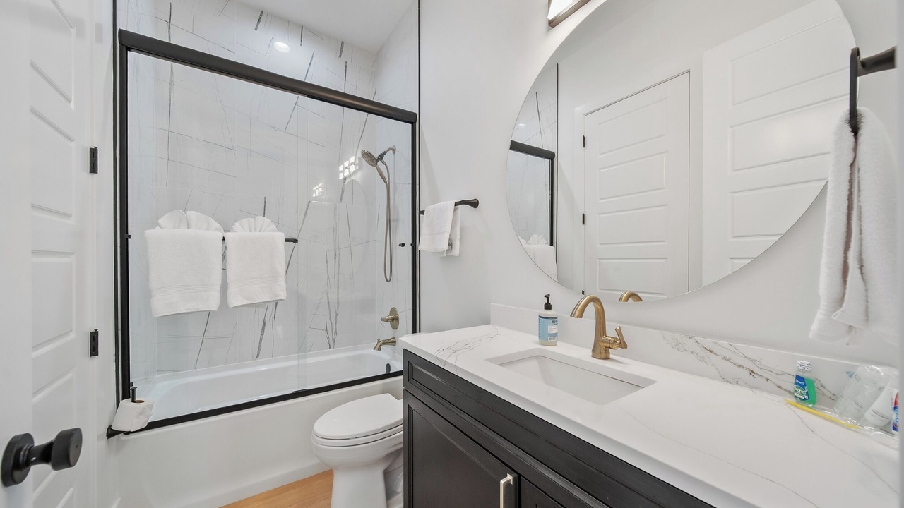 Photo of Bathroom in Lake Ozark