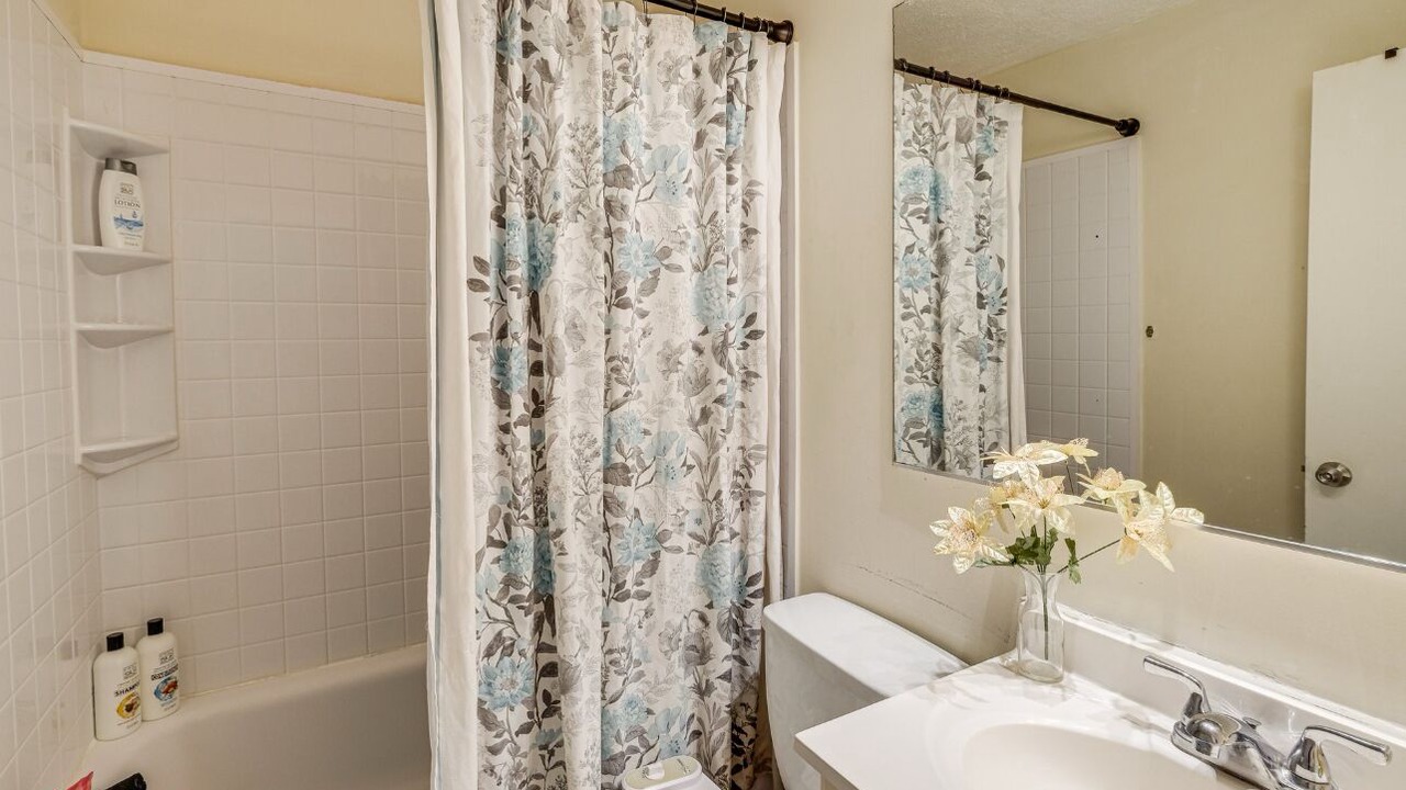 Photo of Bathroom in Oxon Hill-Glassmanor