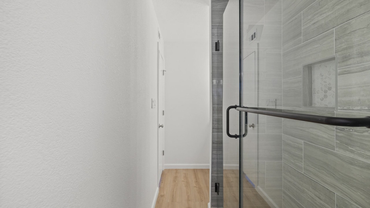 Photo of Bathroom in Briarcliff