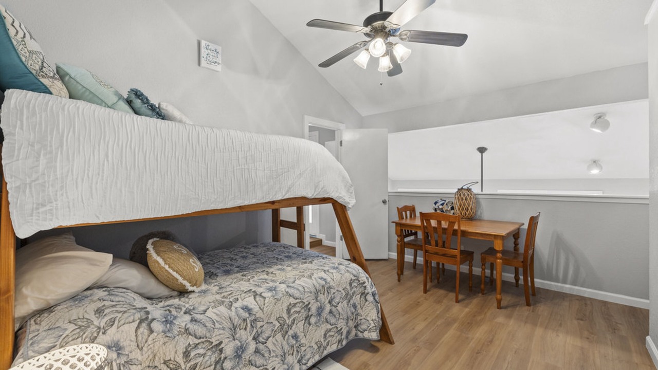 Photo of Bedroom in Briarcliff