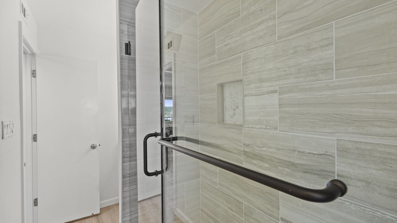 Photo of Bathroom in Briarcliff