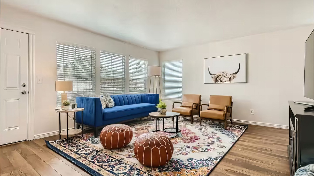 Photo of Livingroom in Belle Creek