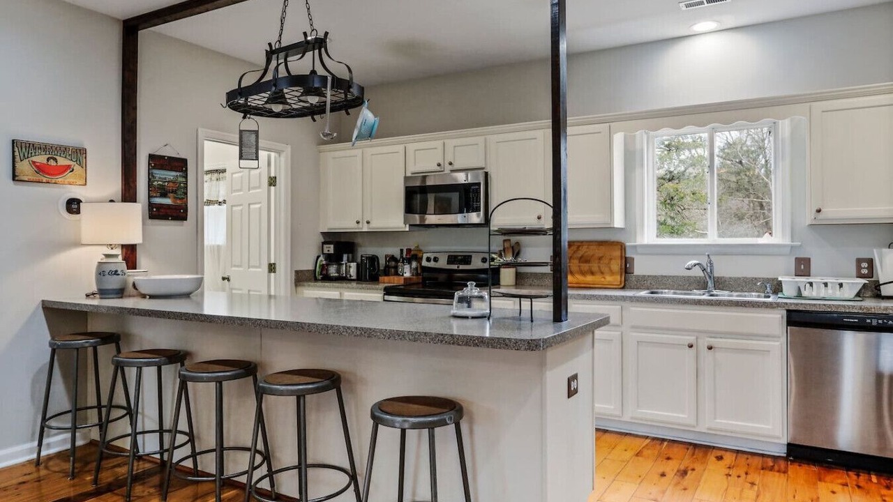 Photo of Kitchen in Front Royal