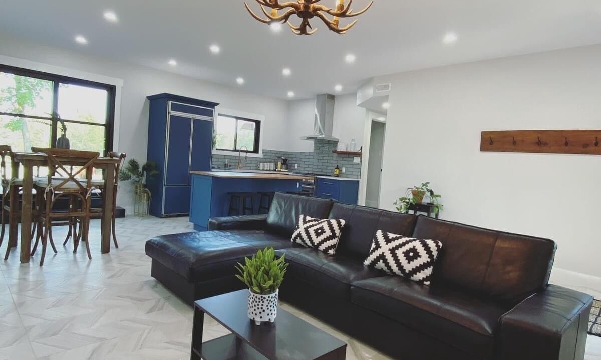Photo of Livingroom in North Glengarry