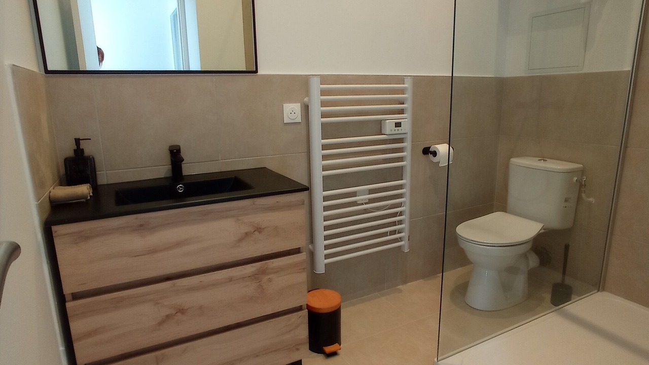 Photo of Bathroom in Anduze