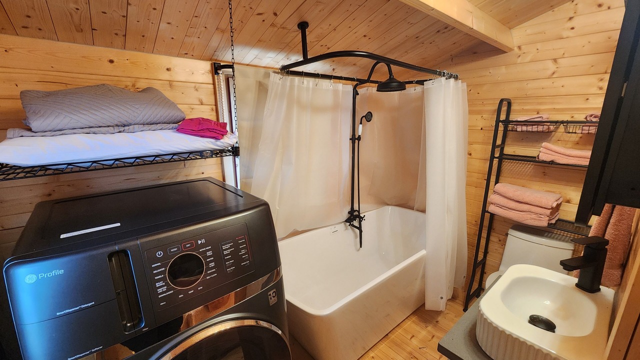 Photo of Bathroom in Port Bolivar