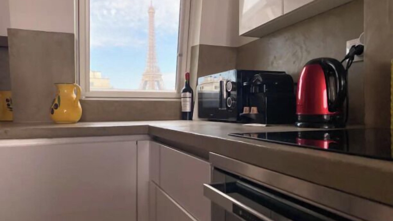 Photo of Kitchen in Quartier du Gros-Caillou