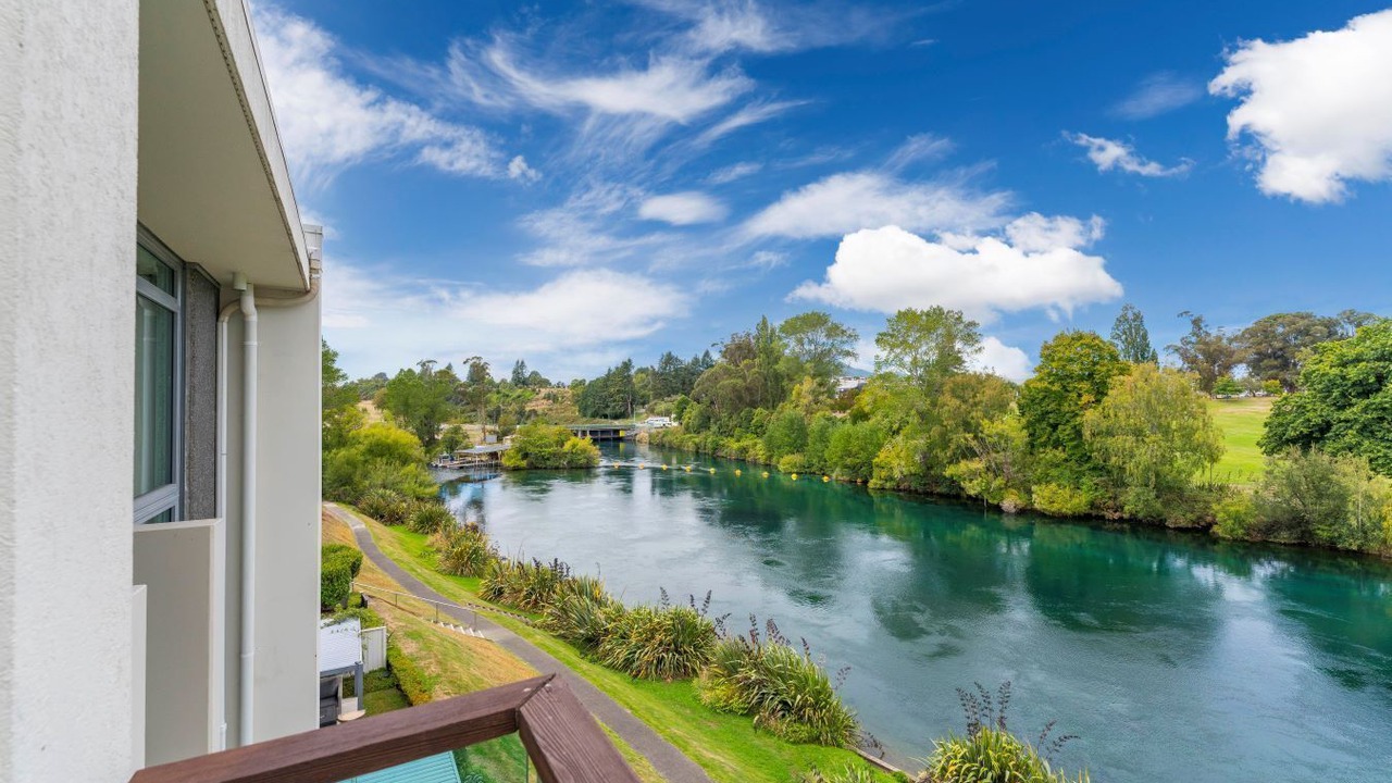 Photo of Others in Nukuhau