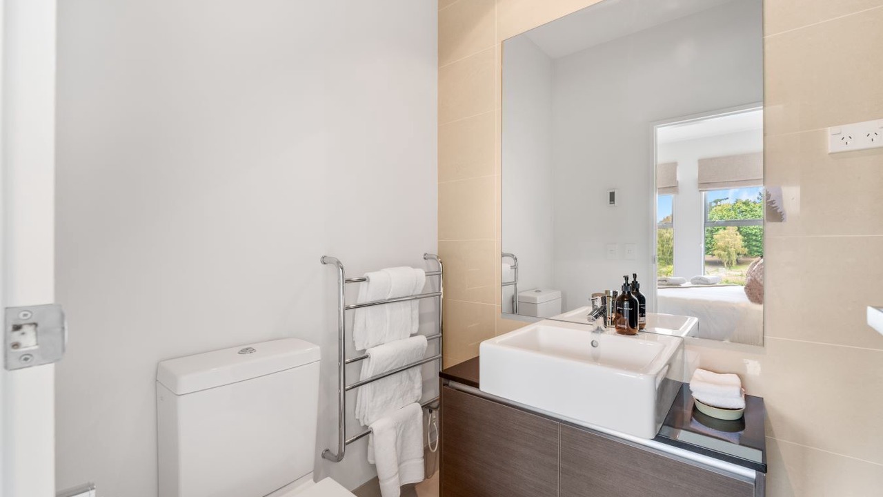 Photo of Others in Nukuhau