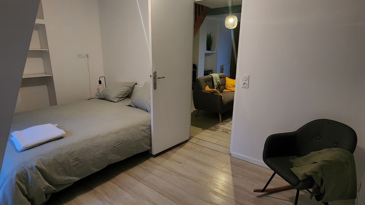 Photo of Bedroom in Sens