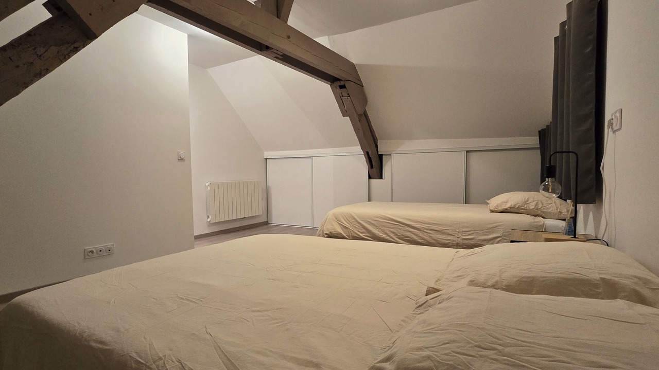 Photo of Bedroom in Sens