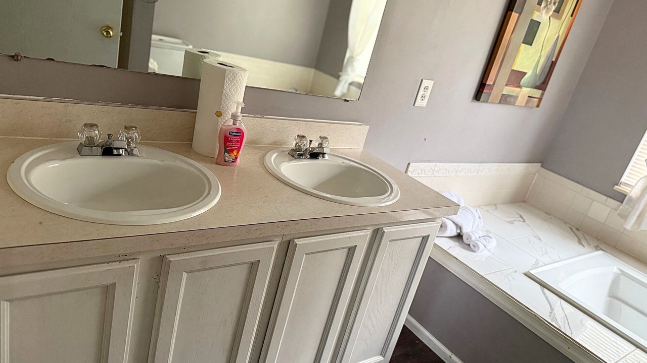 Photo of Bathroom in Grove City