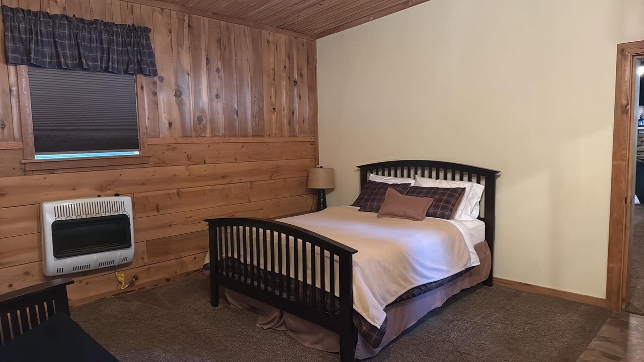 Photo of Bedroom in La Porte