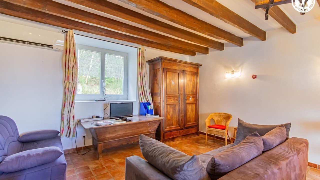 Photo of Livingroom in Saint-Prix